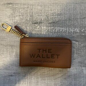 Marc Jacobs The Leather Top Zip Multi Wallet
